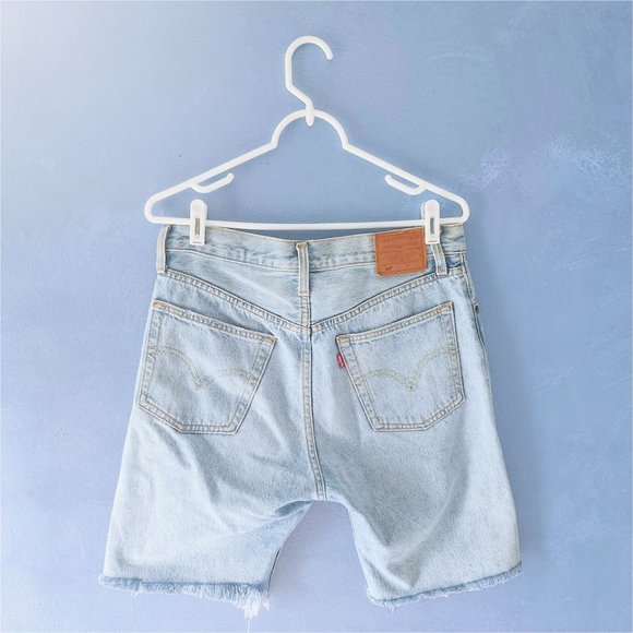 Levi's Premium 501 High-Rise Denim Bermuda Shorts - Like New! - Picture 4 of 6